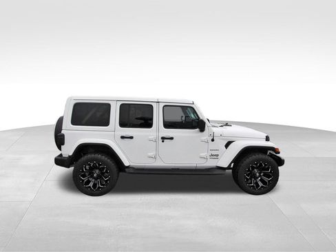 Used 2020 Jeep Wrangler Unlimited Sahara AWD/4WD image 5