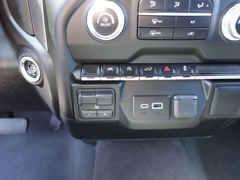 Used 2024 GMC Sierra 1500 Pro w/ Graphite Edition AWD/4WD image 43