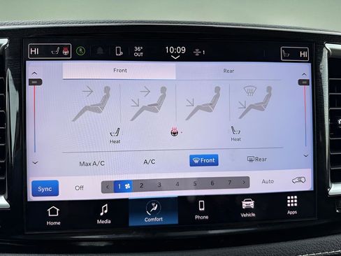 Used 2023 Chrysler Pacifica Touring-L FWD image 23