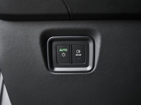 Used 2026 Porsche Cayenne Turbo image 55