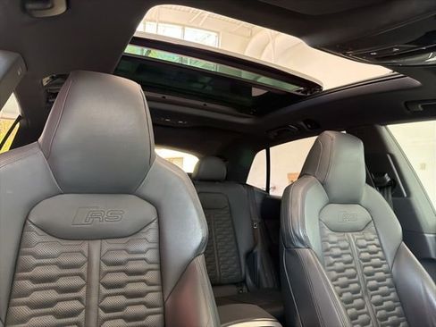 Used 2024 Audi RS Q8 AWD/4WD image 16