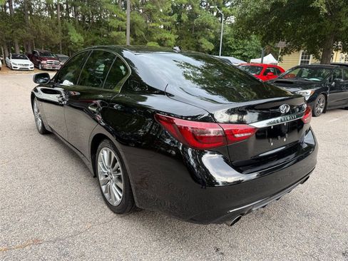 Used 2019 INFINITI Q50 Luxe w/ Essential Package (3.0T Luxe) RWD image 5