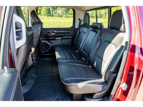 Used 2022 RAM 1500 Laramie image 13