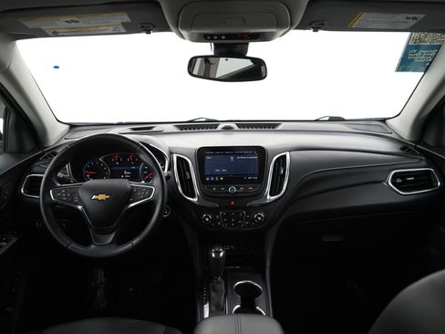 Used 2020 Chevrolet Equinox Premier w/ Premier Redline Edition image 13