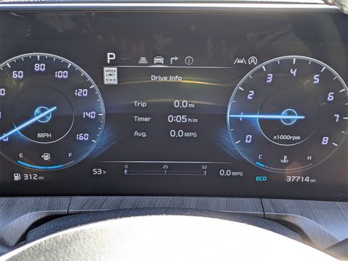 Used 2023 Kia Telluride SX image 32