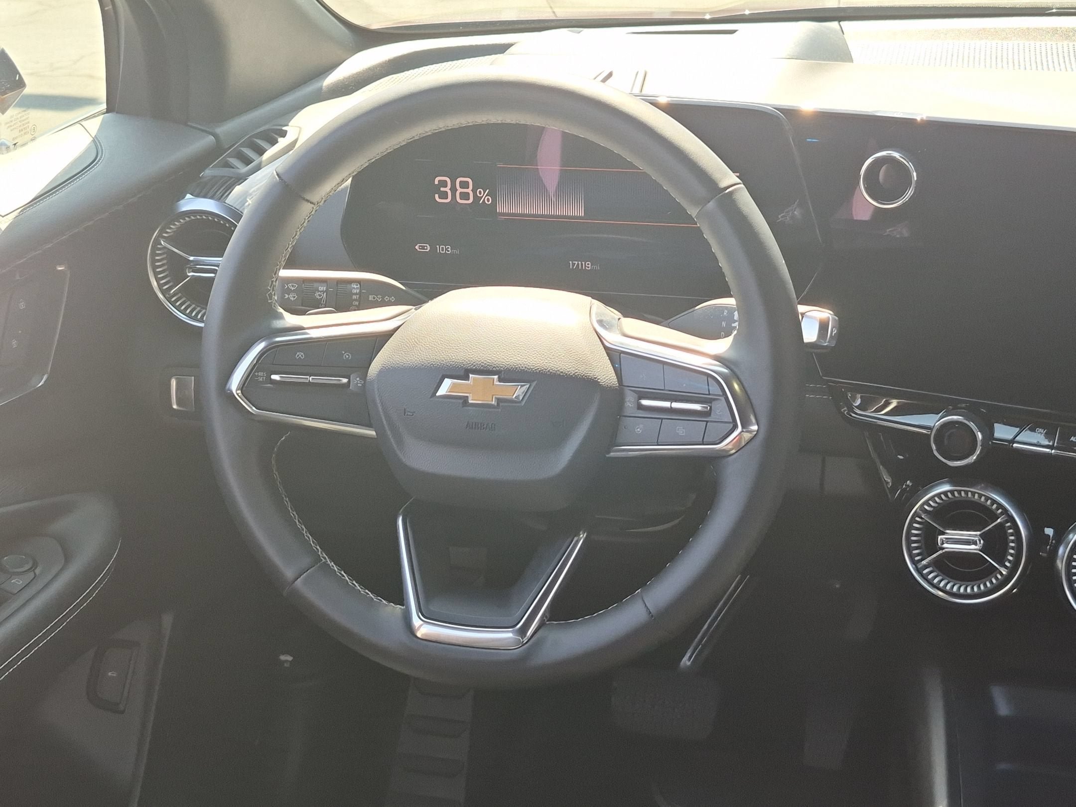 Used 2024 Chevrolet Blazer EV LT AWD/4WD image 11