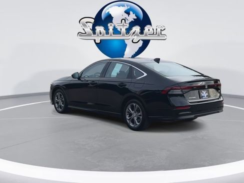 Used 2023 Honda Accord EX image 7