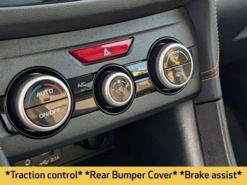 Used 2020 Subaru Crosstrek 2.0i Premium w/ Moonroof Package 2 image 10