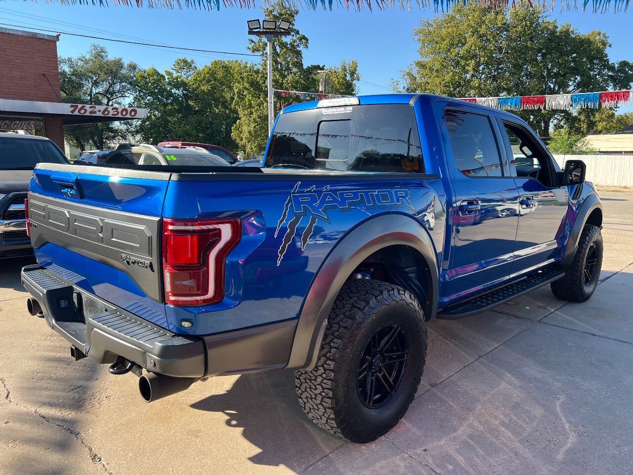 Used 2017 Ford F150 Raptor w/ Equipment Group 802A Luxury AWD/4WD image 8