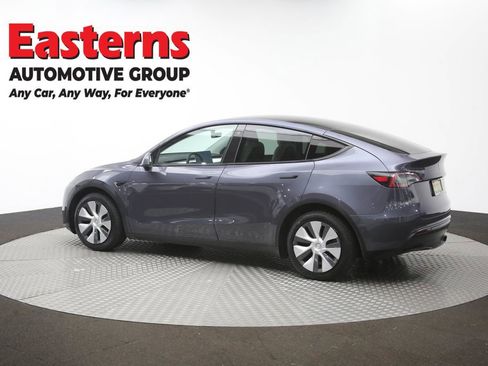 Used 2022 Tesla Model Y Long Range AWD/4WD image 57