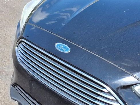 Used 2015 Ford Focus Titanium w/ Titanium Cold Weather Package FWD image 28