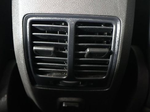 Used 2019 Ford Escape SEL AWD/4WD image 42