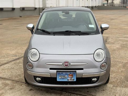 Used 2017 FIAT 500 Lounge image 2