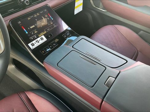 New 2026 INFINITI QX80 Autograph w/ Premium Cargo Package image 22