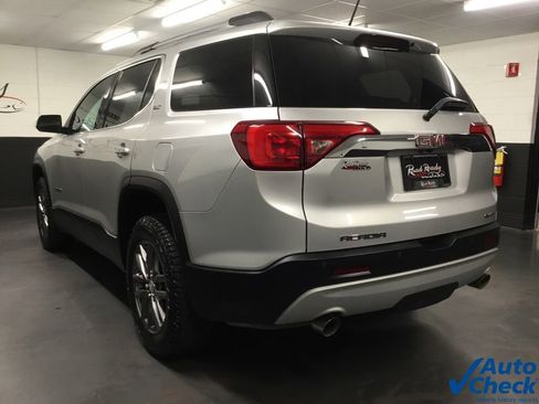 Used 2019 GMC Acadia SLT image 8