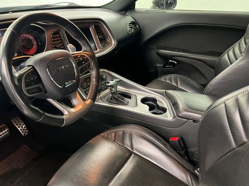 Used 2019 Dodge Challenger SRT Hellcat Redeye RWD image 16