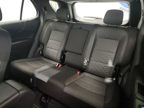 Used 2019 Chevrolet Equinox LT image 24