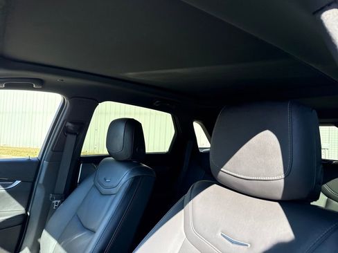 Certified 2025 Cadillac XT5 Sportv image 14