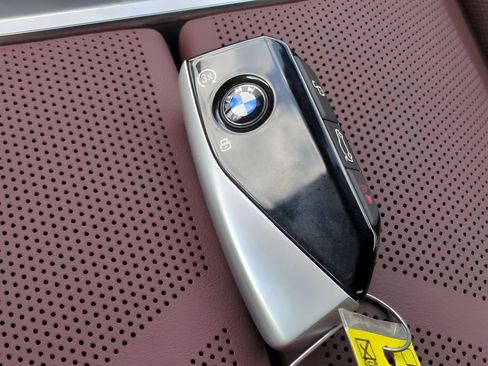 New 2026 BMW i7 eDrive50 w/ Executive Package RWD image 30