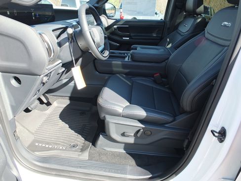 New 2025 Ford Expedition Max Platinum w/ Stealth Appearance Package image 12