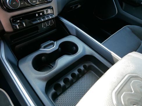 Used 2021 RAM 1500 Laramie image 24