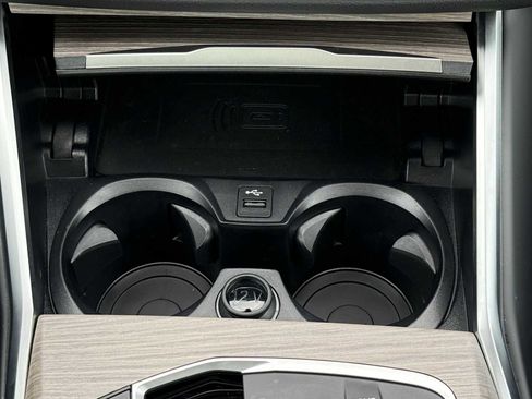 Used 2025 BMW 330i Sedan image 39