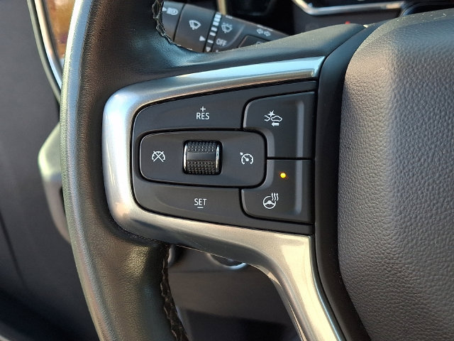Used 2024 Chevrolet Silverado 1500 LT AWD/4WD image 32