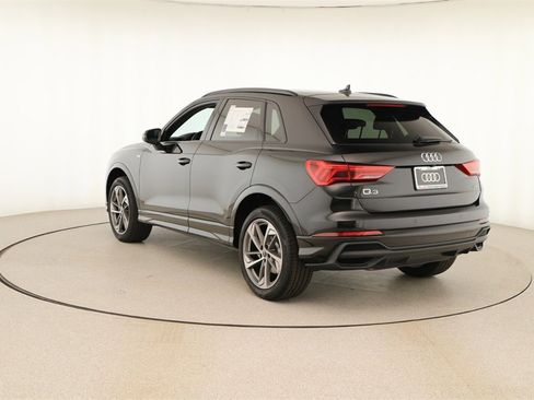 New 2025 Audi Q3 2.0T Premium image 4