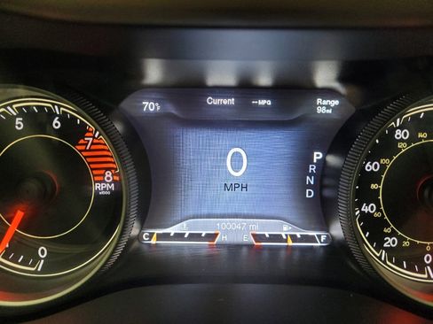 Used 2016 Jeep Cherokee Limited AWD/4WD image 23