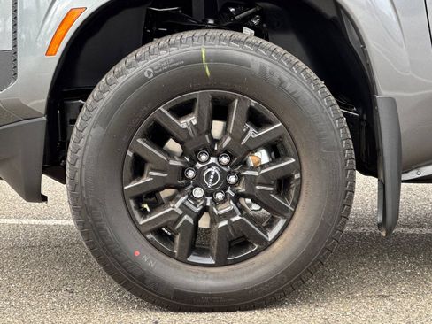 New 2026 Nissan Frontier SV w/ Tow Package AWD/4WD image 26