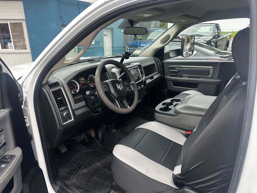 Used 2017 RAM 3500 Tradesman w/ Power & Remote Entry Group RWD image 11