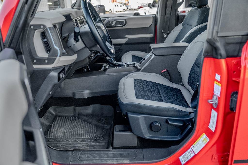 Used 2023 Ford Bronco Wildtrak AWD/4WD image 12