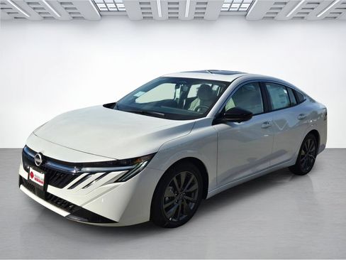 New 2026 Nissan Sentra SL w/ Floor Mat Package FWD image 8