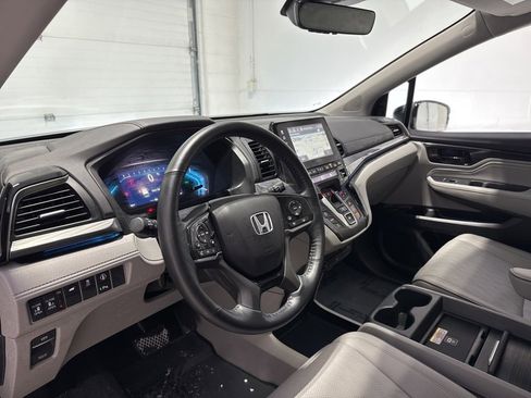 Used 2024 Honda Odyssey Elite image 9