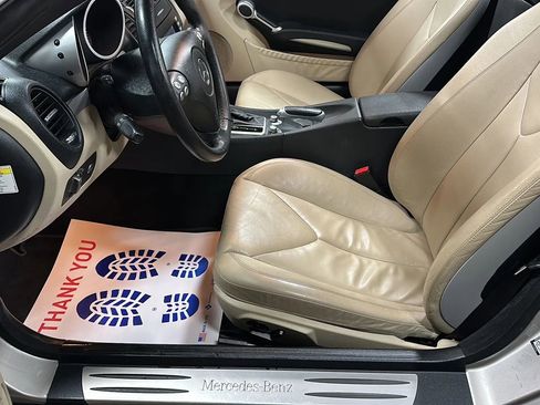 Used 2007 Mercedes-Benz SLK 350 image 17