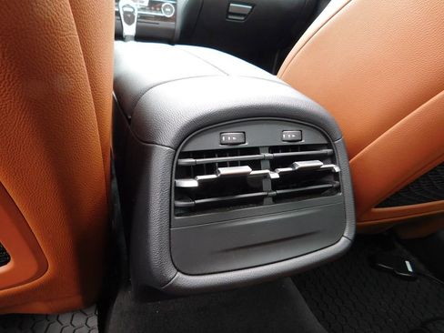 Used 2015 Maserati Ghibli S Q4 image 9