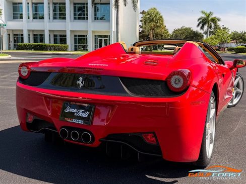 Used 2014 Ferrari 458 Spider RWD image 55