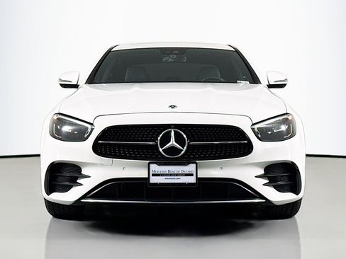 Used 2022 Mercedes-Benz E 350 Sedan image 2