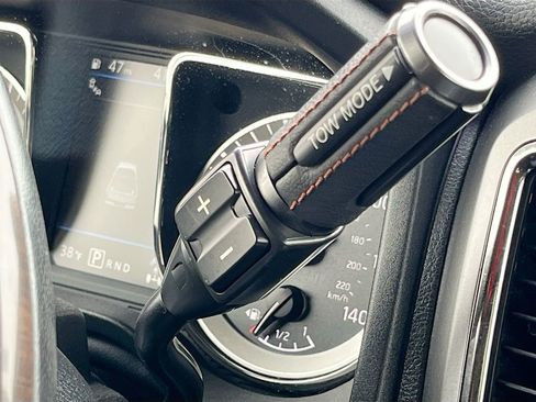 Used 2019 Nissan Titan Platinum Reserve w/ Platinum Utility Package image 17