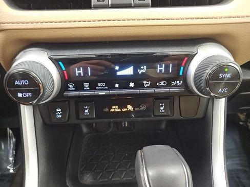 Certified 2023 Toyota RAV4 XLE Premium AWD/4WD image 25