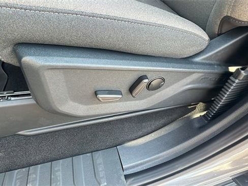 New 2025 Ford F150 XLT w/ Equipment Group 303A High image 23