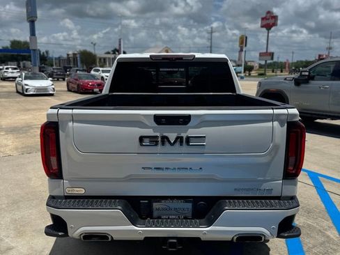 Used 2024 GMC Sierra 1500 Denali Ultimate AWD/4WD image 6