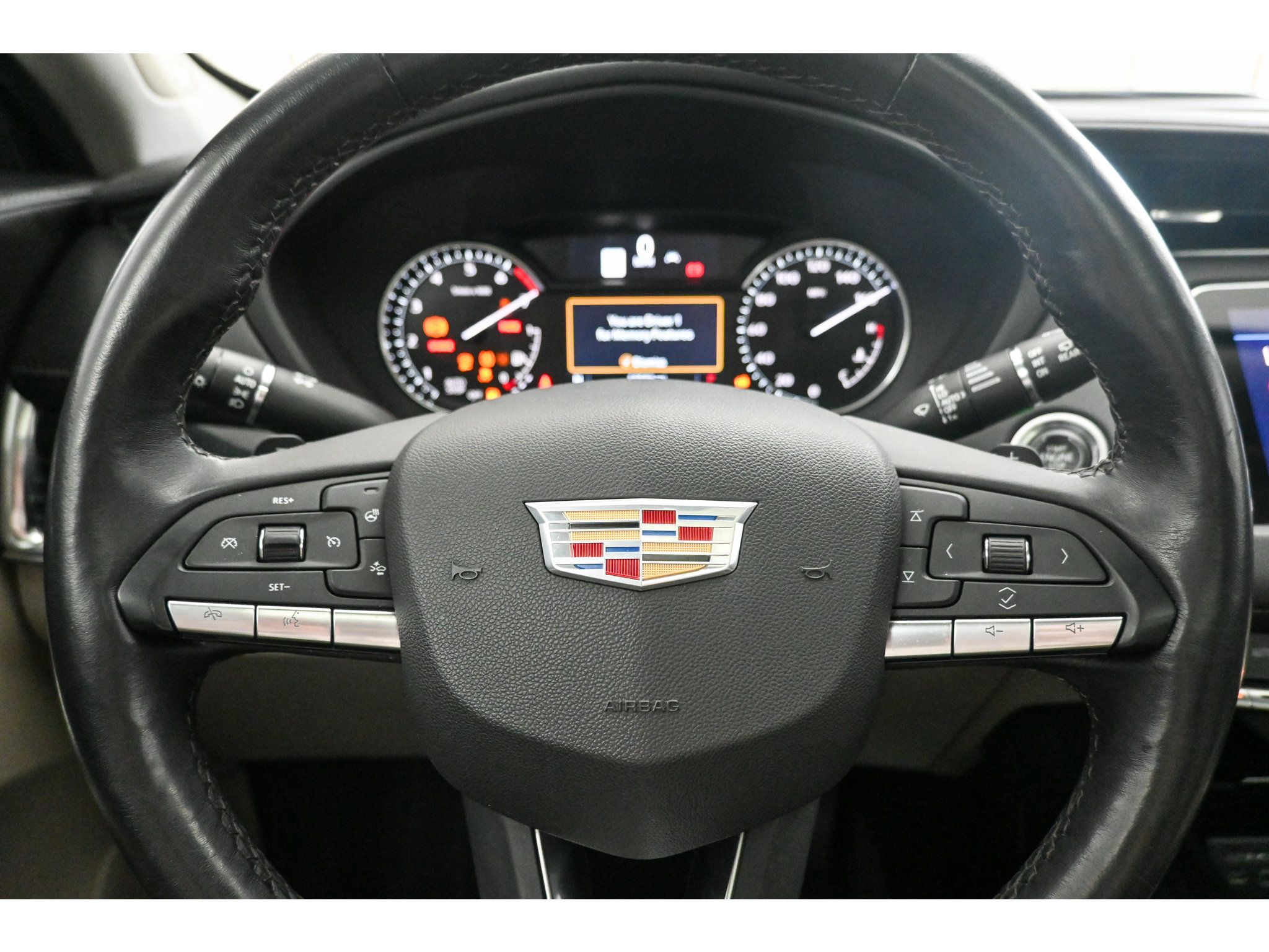 Used 2023 Cadillac XT4 Premium Luxury w/ Cold Weather Package FWD image 13