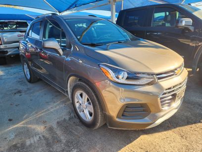 Used 2020 Chevrolet Trax LT w/ LT Convenience Package