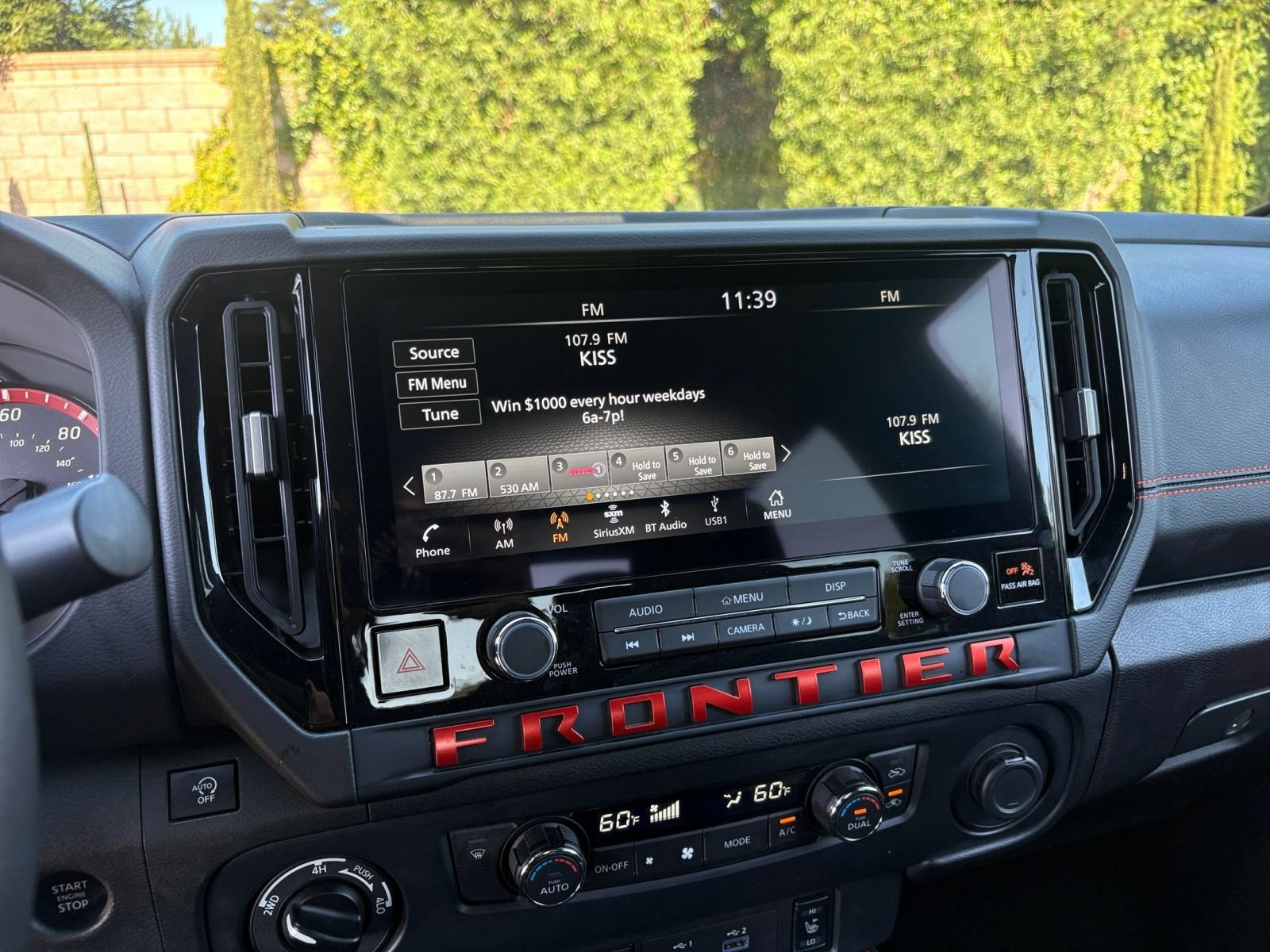 Used 2026 Nissan Frontier PRO-4X AWD/4WD image 19