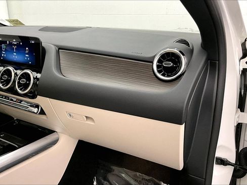 Used 2026 Mercedes-Benz GLA 250 image 20