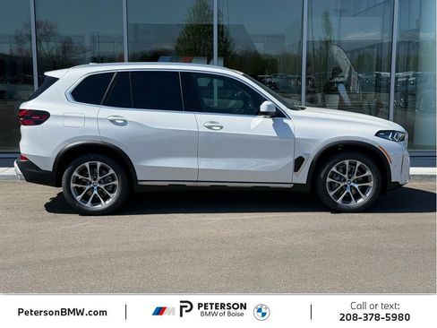New 2026 BMW X5 xDrive40i AWD/4WD image 6