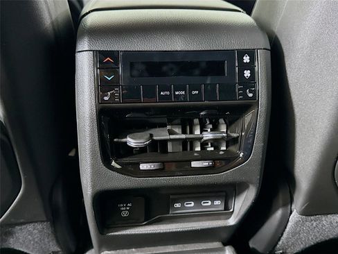 New 2026 Jeep Grand Cherokee L Limited image 20