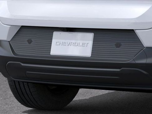New 2026 Chevrolet Equinox EV LT FWD image 15