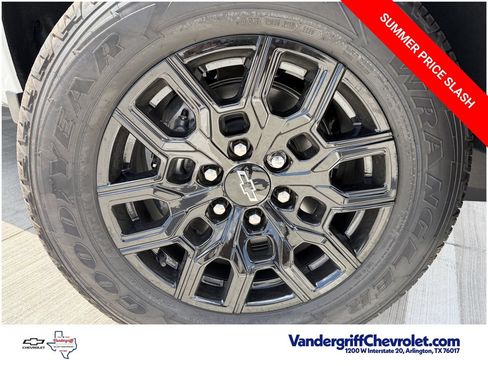 New 2026 Chevrolet Colorado W/T w/ WT Custom Package AWD/4WD image 9